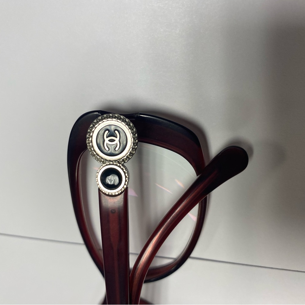 Chanel glasses with hard case - Picture 13 of 14